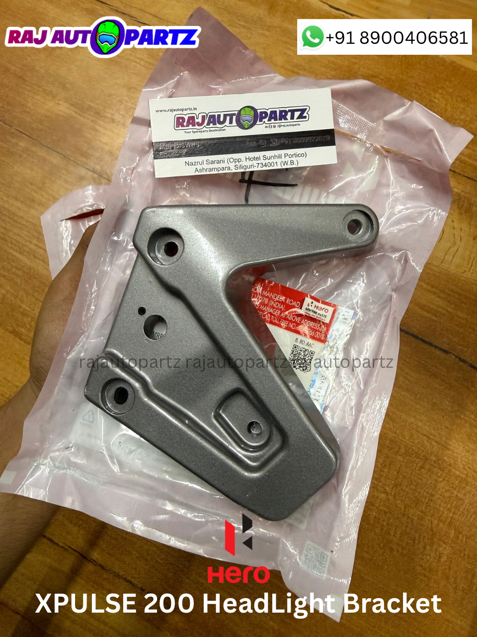 XPULSE 200 HEADLIGHT BRACKET (SILVER)
