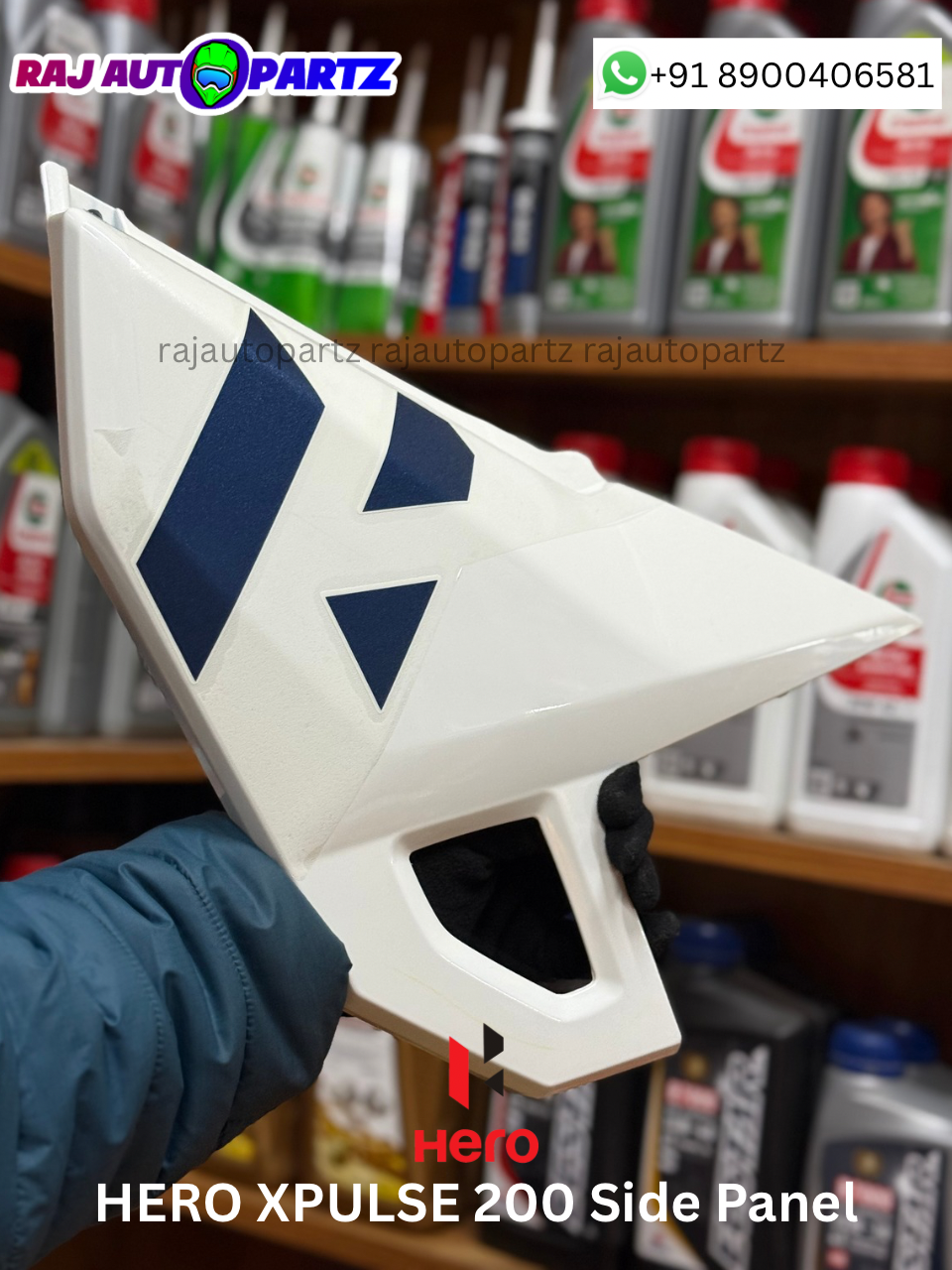 HERO XPULSE 200 SIDE PANEL (WHITE/BLUE STICKER)