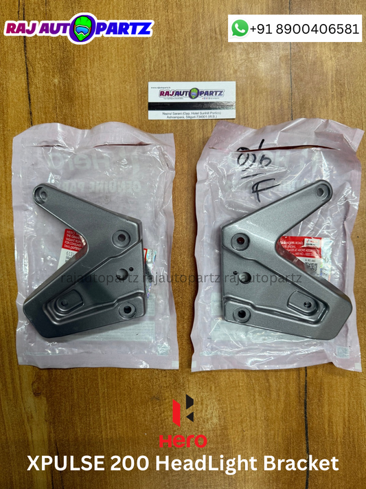 XPULSE 200 HEADLIGHT BRACKET (SILVER)