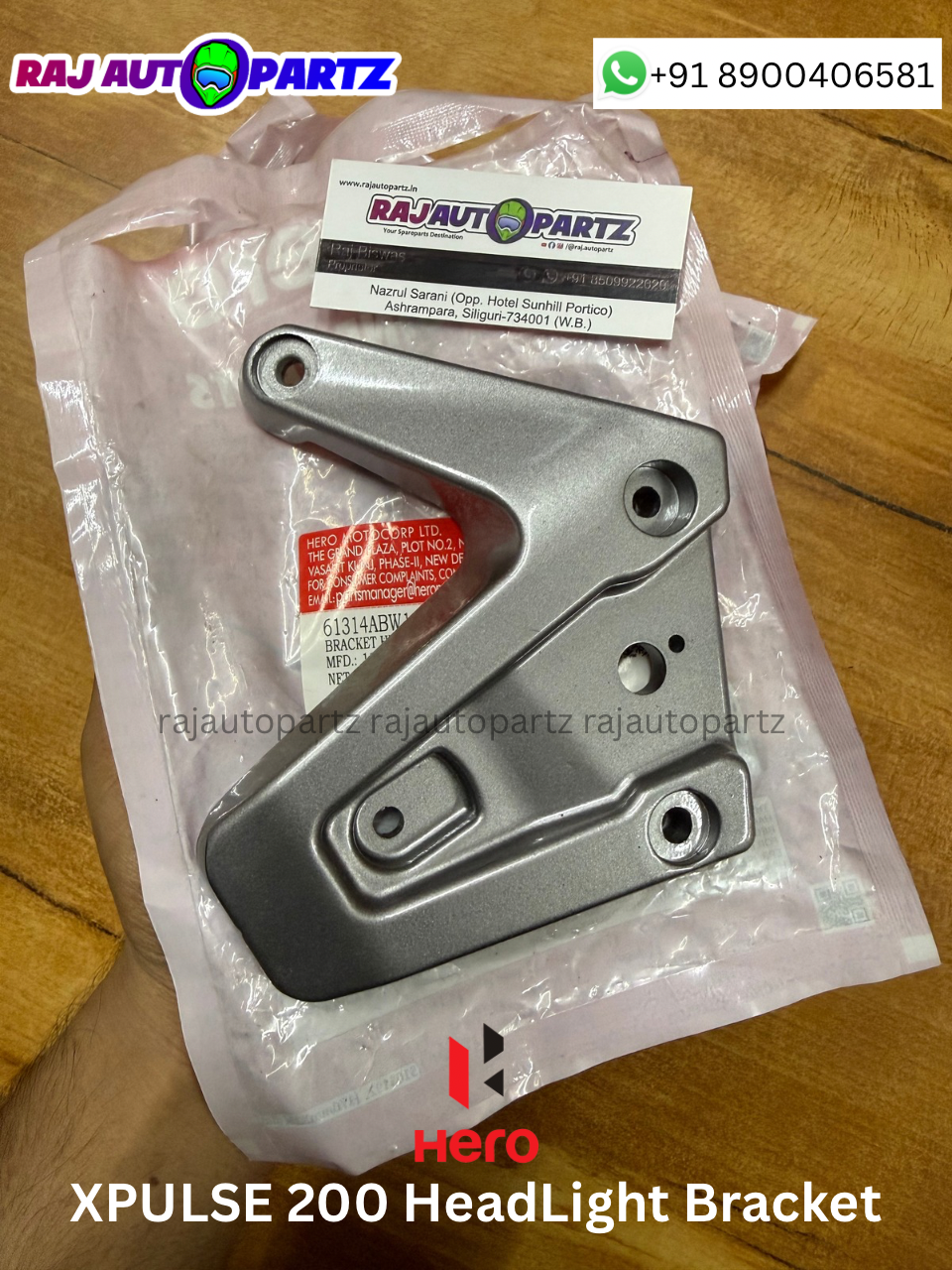 XPULSE 200 HEADLIGHT BRACKET (SILVER)