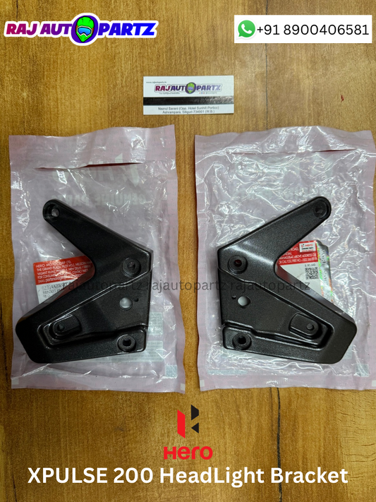 XPULSE 200 HEADLIGHT BRACKET (BLACK)