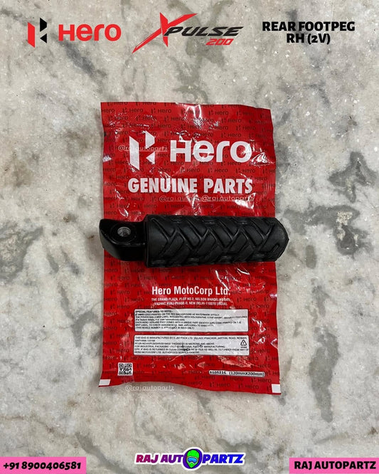 HERO XPULSE 200 2V REAR FOOTPEG ( RH )